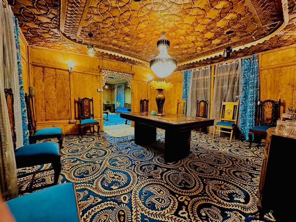 New Zealand Group Of Houseboats Hotel Srinagar  Ngoại thất bức ảnh