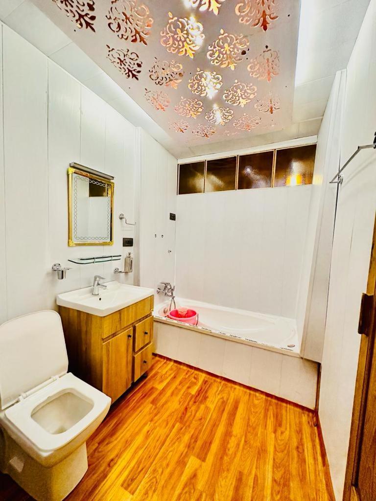 New Zealand Group Of Houseboats Hotel Srinagar  Ngoại thất bức ảnh
